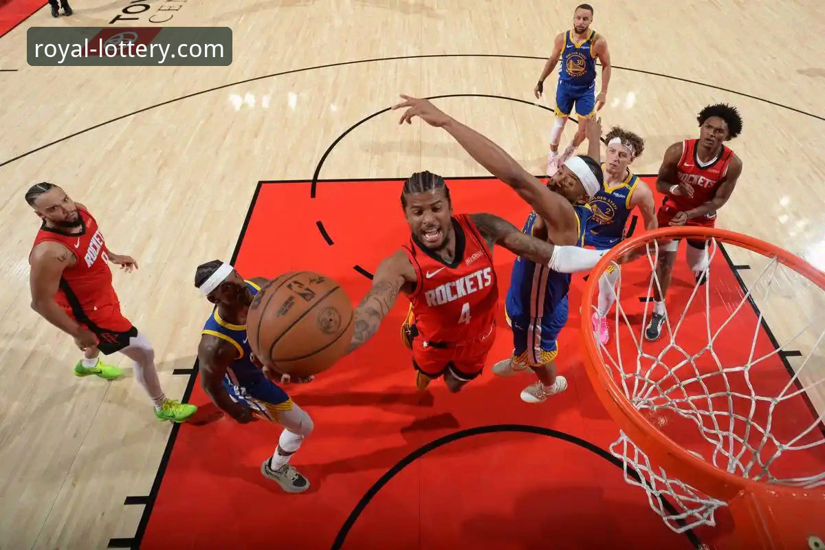 最新皇冠体彩app安全下载 NBA焦点战复盘:勇士加时险胜火箭,关键球背后的战术博弈